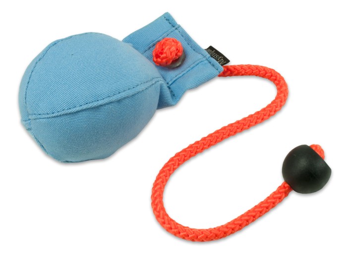 Pilka dummy 150g jasnoniebieska