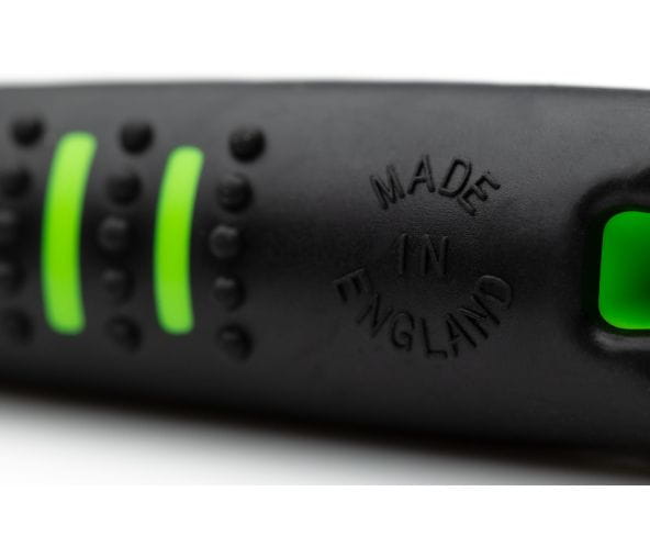 acme_alpha_black_on_dg_green_210.5-5_2_1.jpg